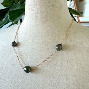 NA HOKU 14k Gold Chain Necklace with 3 Baroque Tahitian Pearls